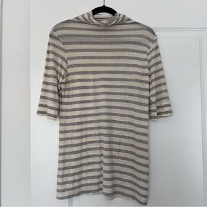 Vince (L) Cream + Gray Striped Mockneck Lightweight Short Sleeve Full Length Tee